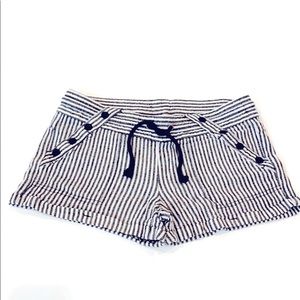 Rewind stripe shorts size 7
